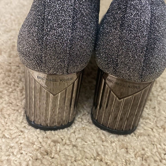 Michael kors NEW silver metallic sock boot stretch fabric heels size 6 - Picture 6 of 12